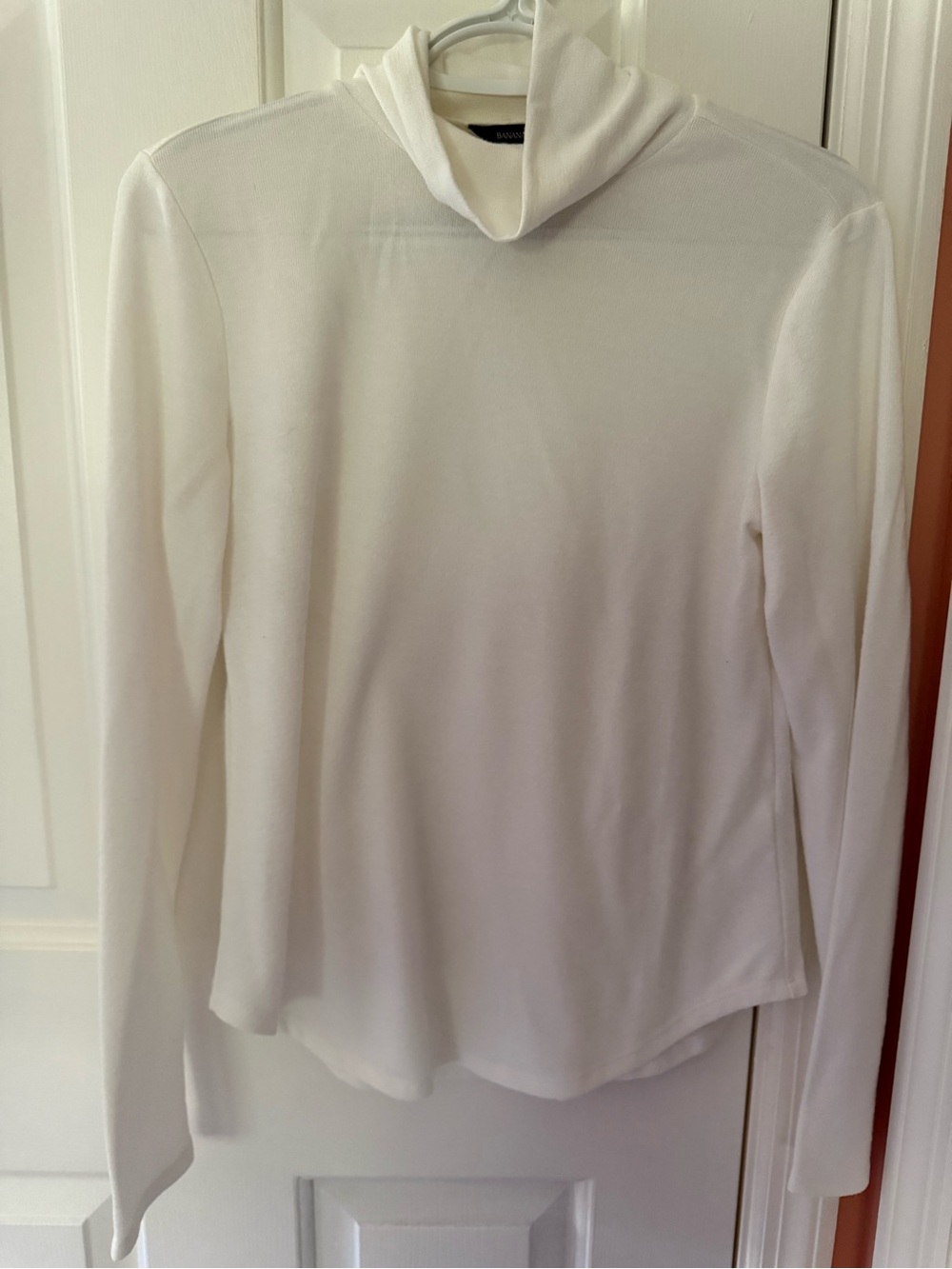 Banana Republic White Long-Sleeve